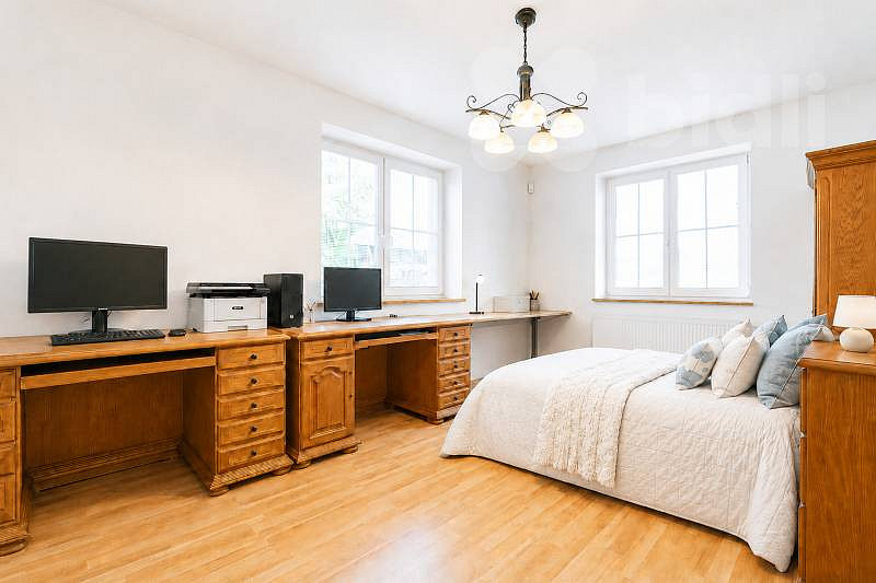 Prodej domu 220 m² s pozemkem 715 m² — photo 4