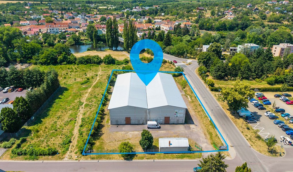 Prodej skladovacích prostor 3 833 m², Znojmo – náhled fotky 8