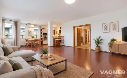 Pronájem bytu 3+kk 96 m²