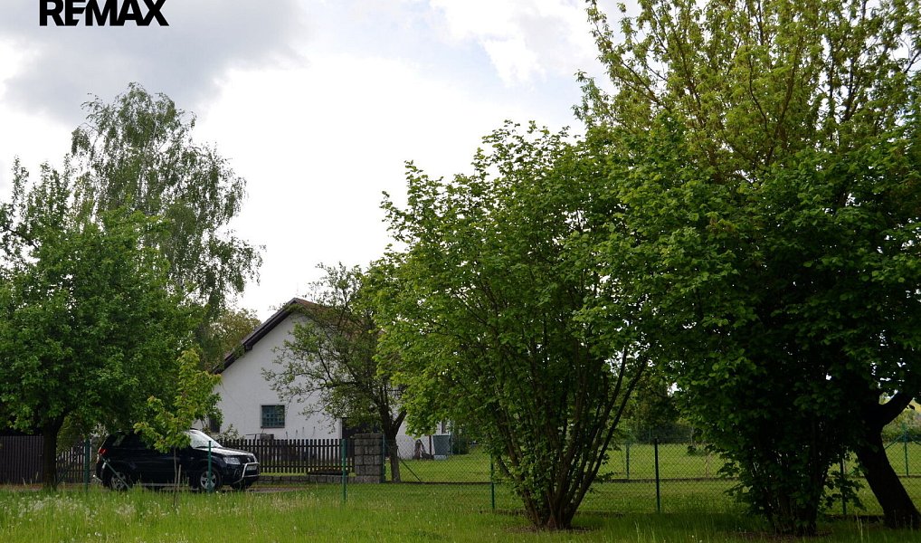 Prodej stavebního pozemku 2 274 m², Chroustov – náhled fotky 10