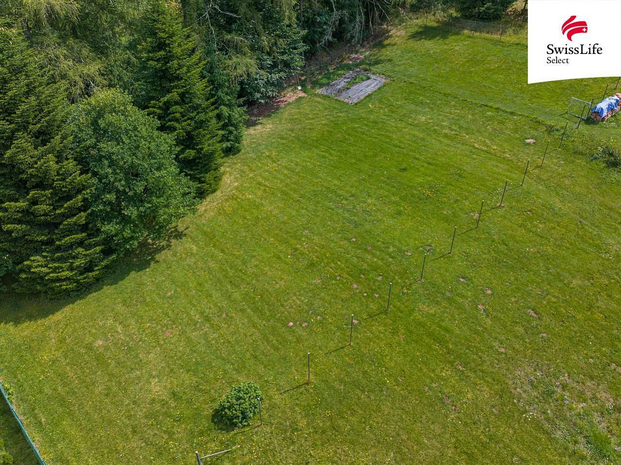 Prodej stavebního pozemku 1 469 m²