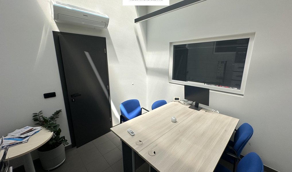 Pronájem skladovacích prostor 301 m², Strančice – náhled fotky 9