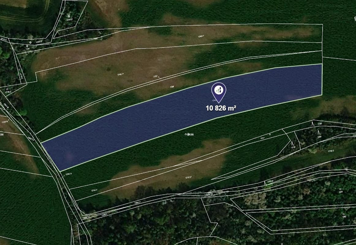Prodej pole 7 827 m²