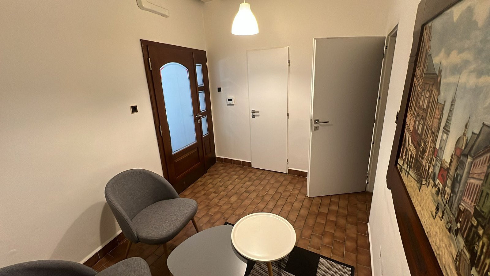 Pronájem kanceláře 70 m² – fotografie 3