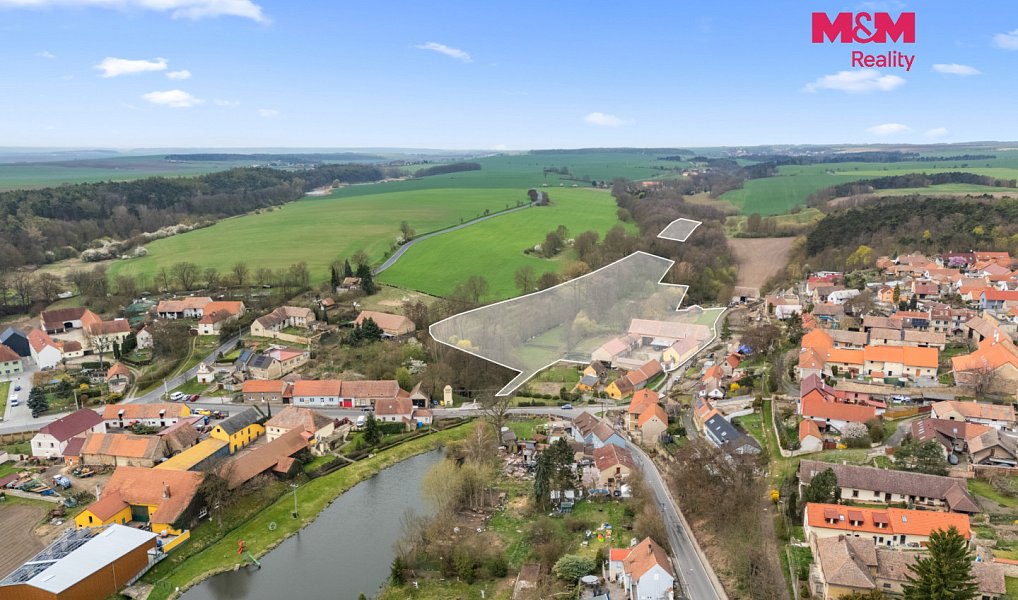Prodej domu 380 m² s pozemkem 17 352 m², Jarpice – náhled fotky 10