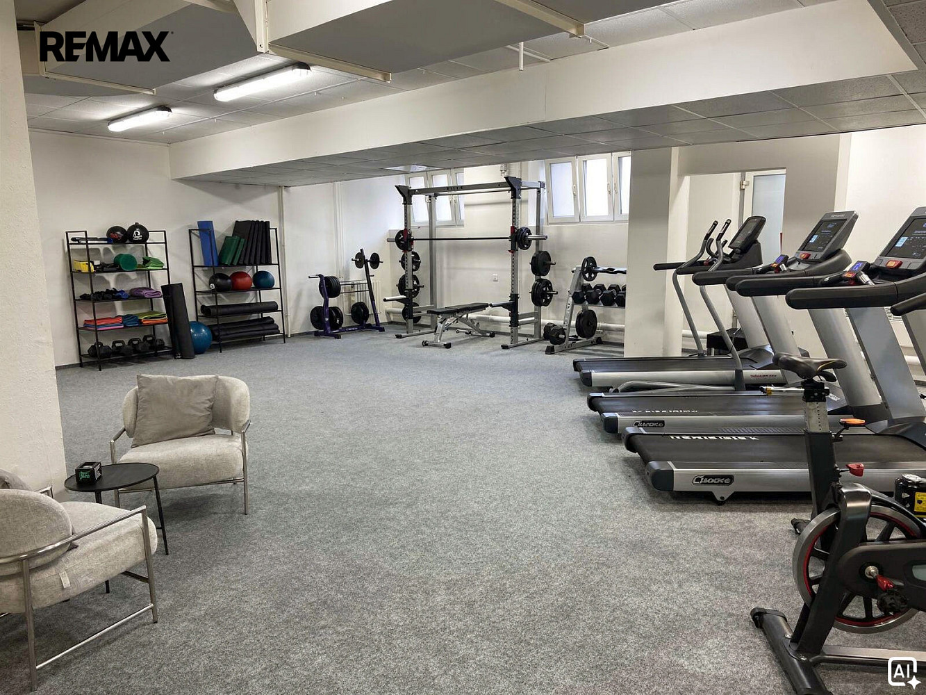 Pronájem obchodních prostor 107 m²