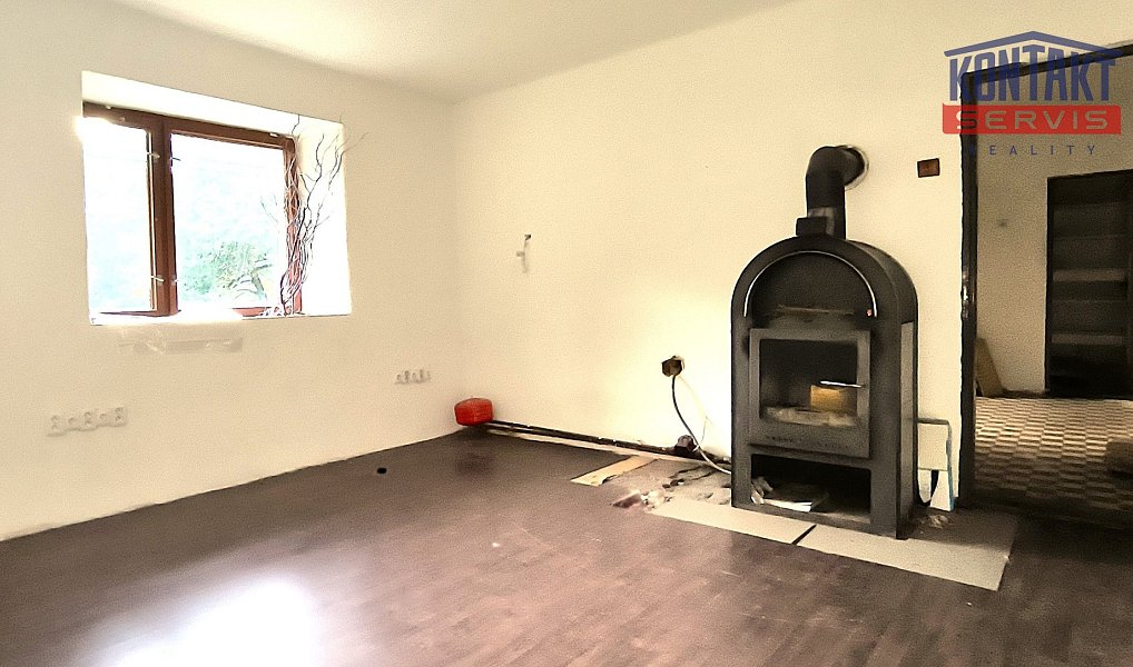 Prodej chaty/chalupy 114 m² s pozemkem 2 243 m², Temešvár – náhled fotky 8