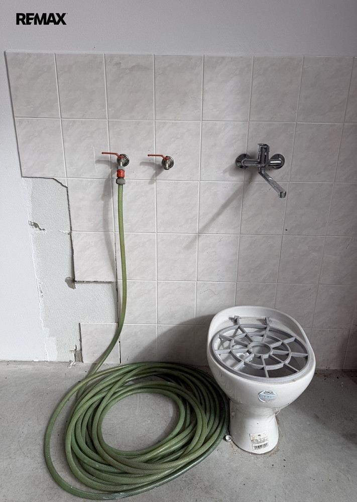 Prodej komerčního objektu (jiného typu) 175 m² – fotografie 4