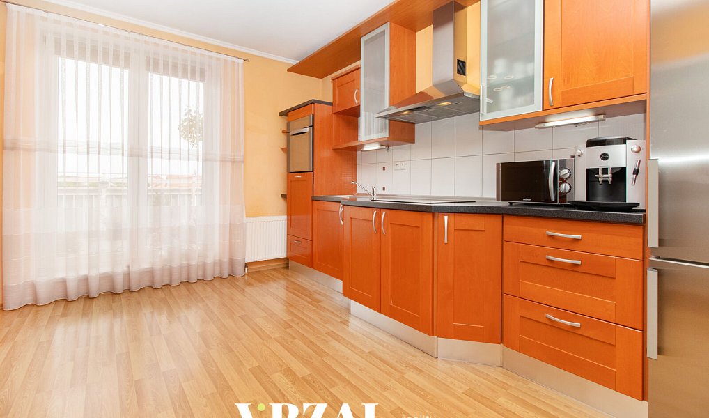 Prodej bytu 3+kk 125 m², Nehvizdy – náhled fotky 8