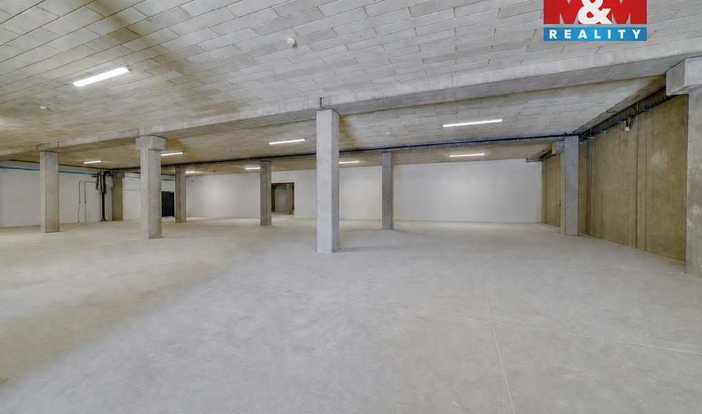 Pronájem skladovacích prostor 2 200 m², Cheb – náhled fotky 6