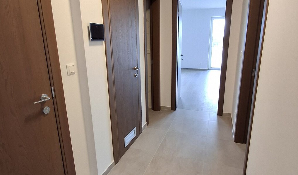 Pronájem bytu 3+kk 73 m², Teplice – náhled fotky 6
