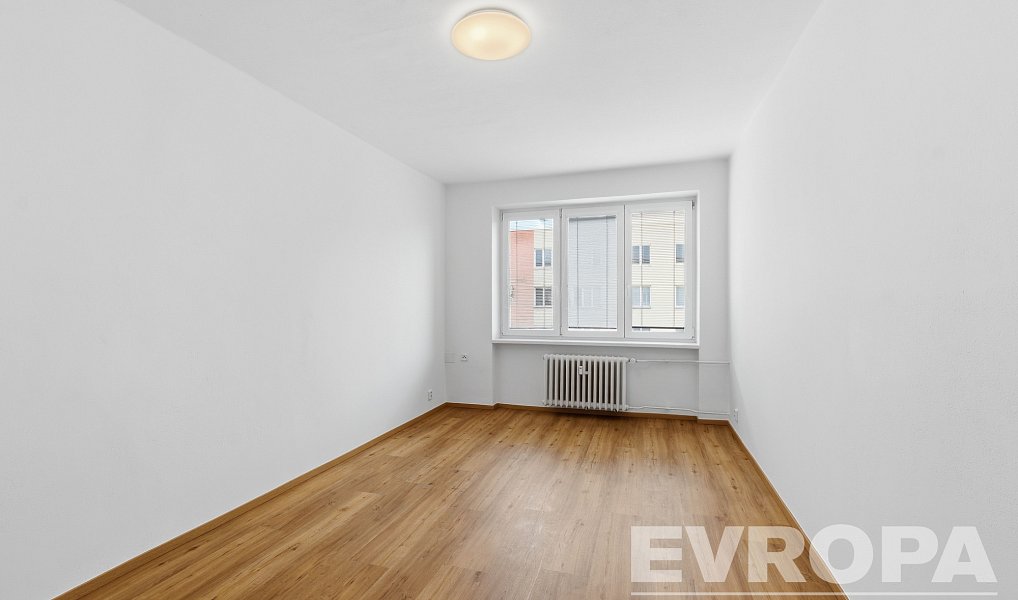 Prodej bytu 2+1 52 m², Hradec Králové – náhled fotky 3
