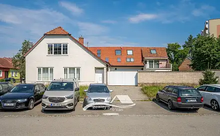Prodej domu 620 m² s pozemkem 589 m², Kuřim, okres Brno-venkov