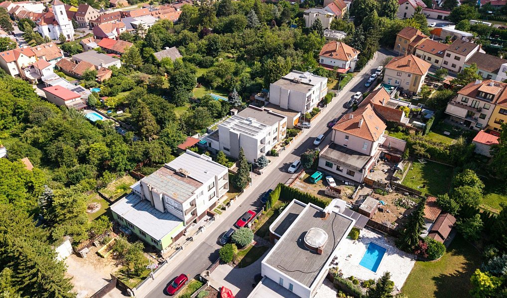 Prodej domu 245 m² s pozemkem 390 m², Brno – náhled fotky 35