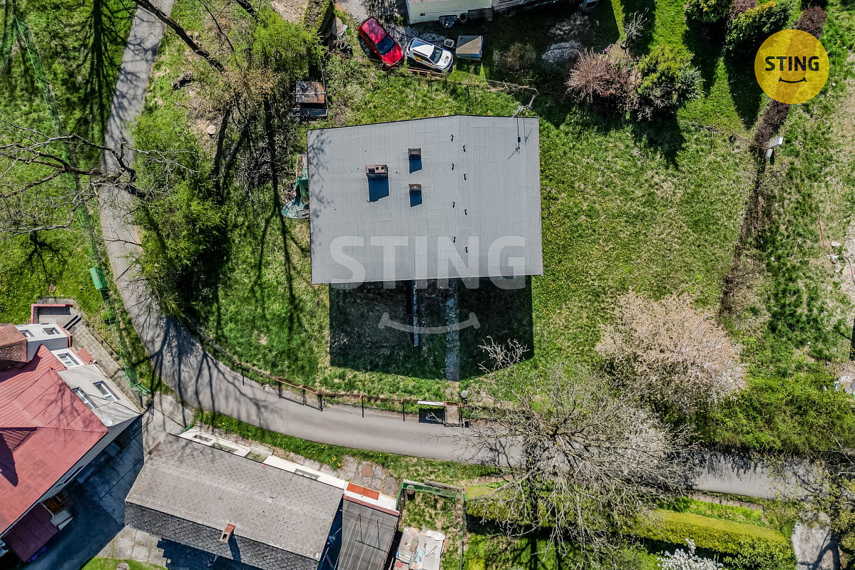 Prodej domu 190 m² s pozemkem 800 m² - View 6