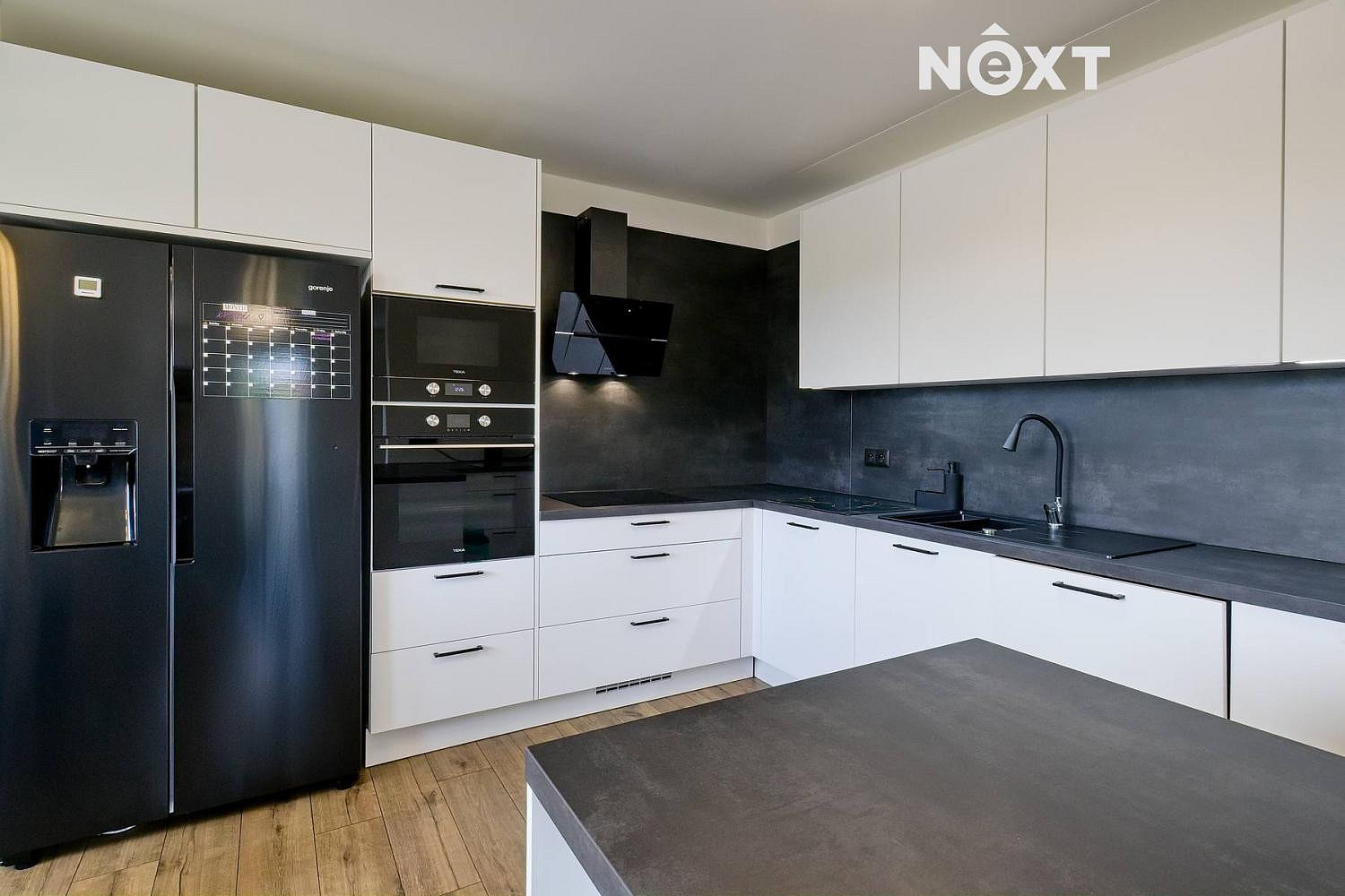 Prodej domu 212 m² s pozemkem 1 302 m² — photo 4