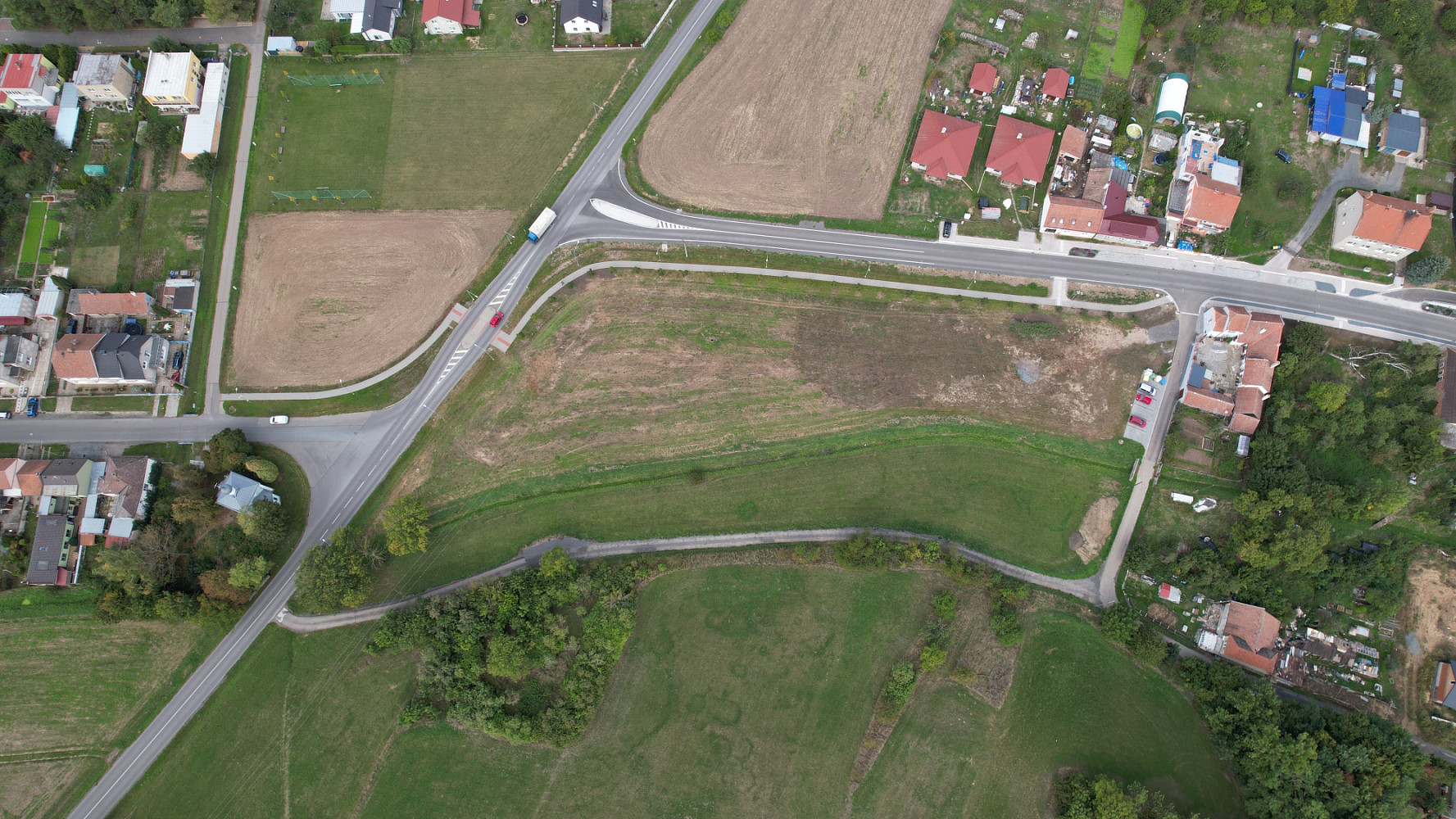Prodej stavebního pozemku 1 500 m² – fotografie 5