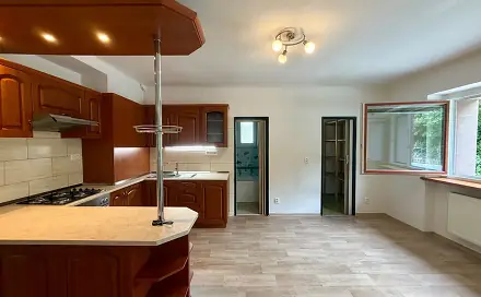 Pronájem bytu 3+1 80 m², Krhová