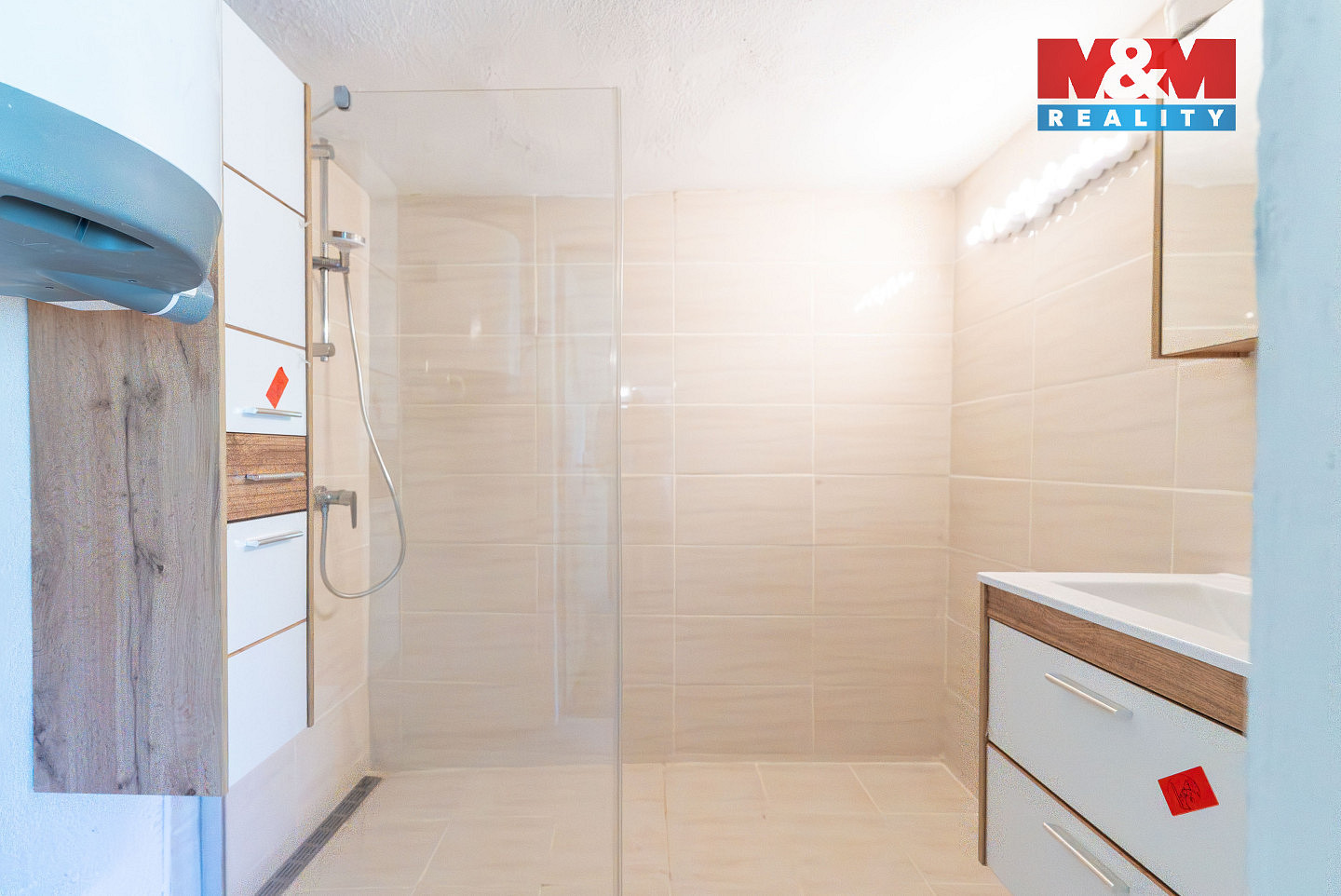 Prodej domu 80 m² s pozemkem 442 m² — photo 2