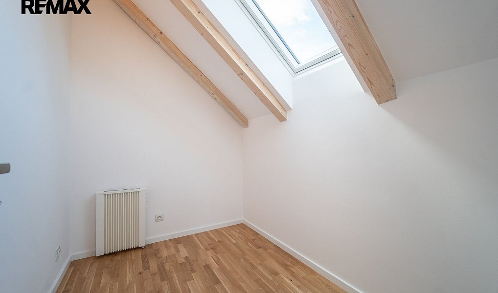 Prodej bytu 3+kk 64 m², Praha – náhled fotky 9