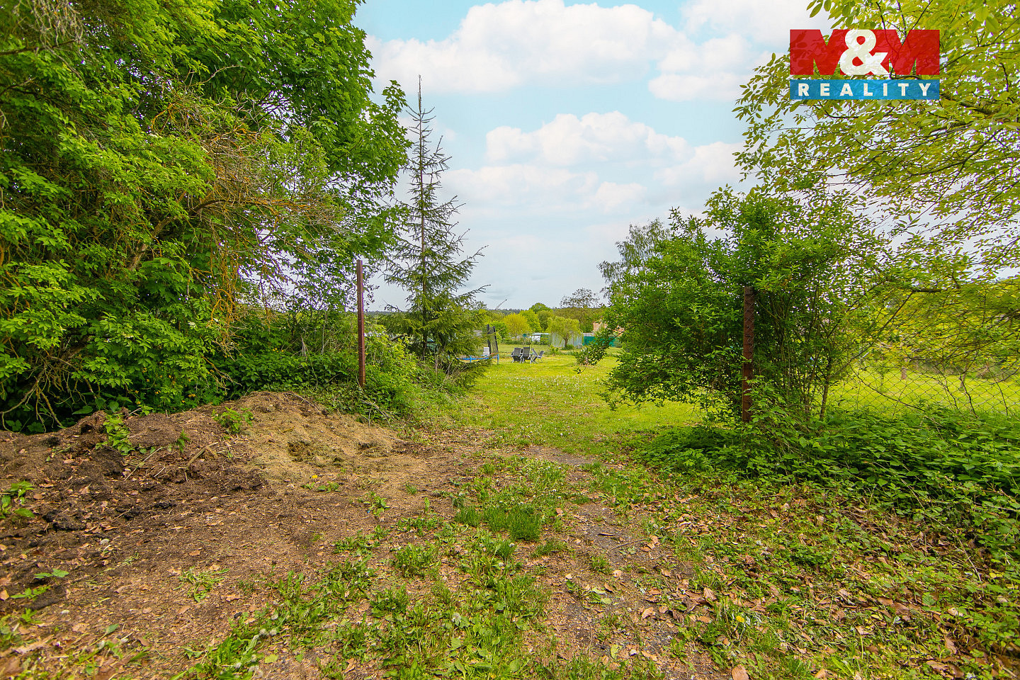 Prodej stavebního pozemku 1 016 m² — photo 4