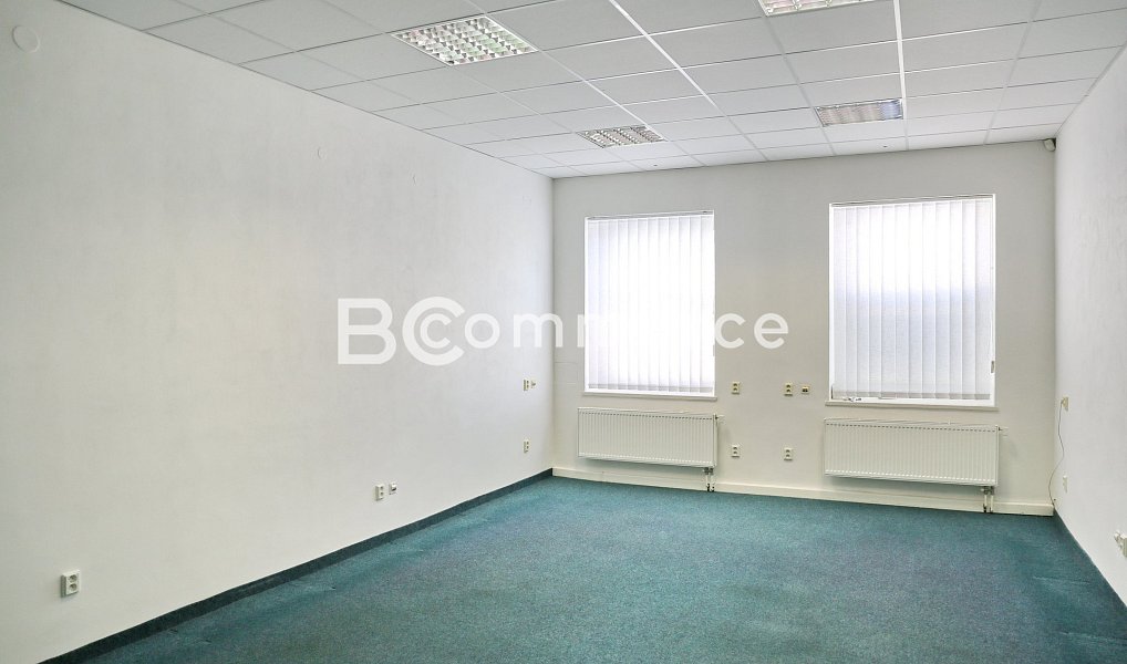 Pronájem kanceláře 43 m², Modřice – fotka 1 z 9
