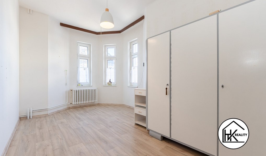 Prodej domu 260 m² s pozemkem 377 m², Teplice – náhled fotky 37