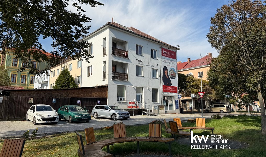 Pronájem komerčního prostoru, 82 m², Mostecké Předměstí - Teplice, Bílina