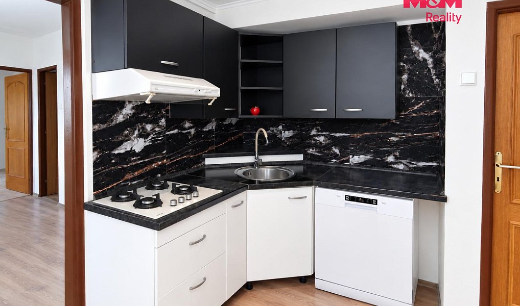 Prodej bytu 3+1 57 m², Krupka – náhled fotky 3