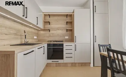 Prodej bytu 1+1 38 m², Cholevova, Ostrava - Hrabůvka