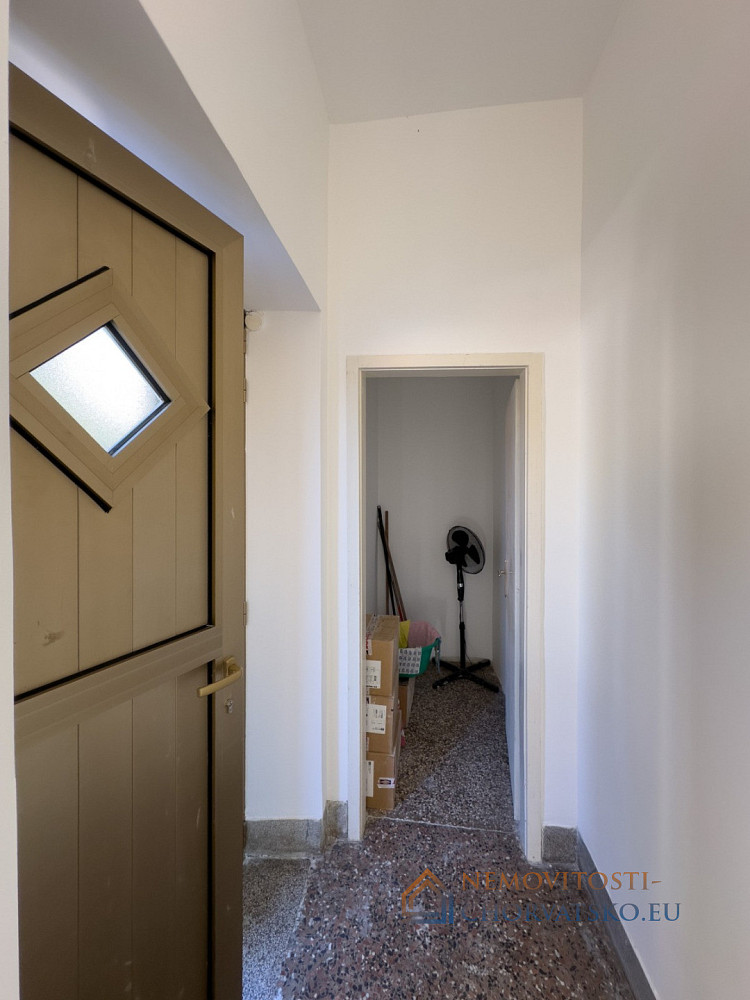 Prodej bytu 2+kk 67 m² – pohled 3