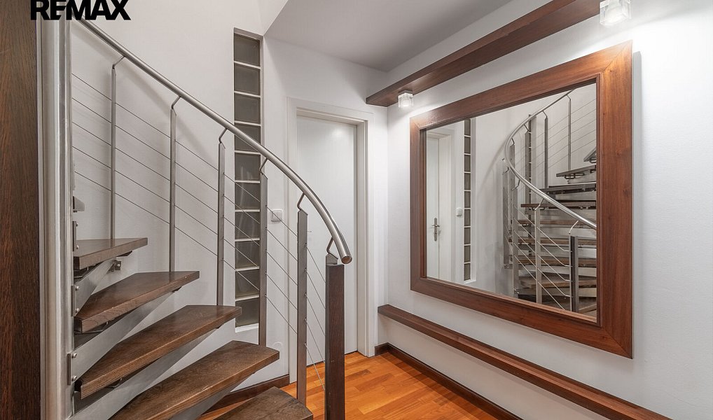 Prodej bytu 3+kk 107 m², Praha – náhled fotky 12
