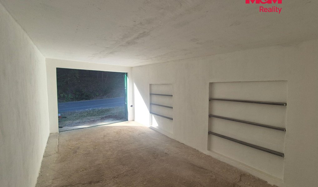 Prodej garáže, 18 m2, Beroun, Beroun – náhled fotky 3