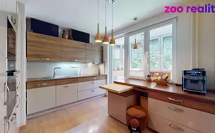 Prodej bytu 3+1 73 m², Větrná, České Budějovice - České Budějovice 2