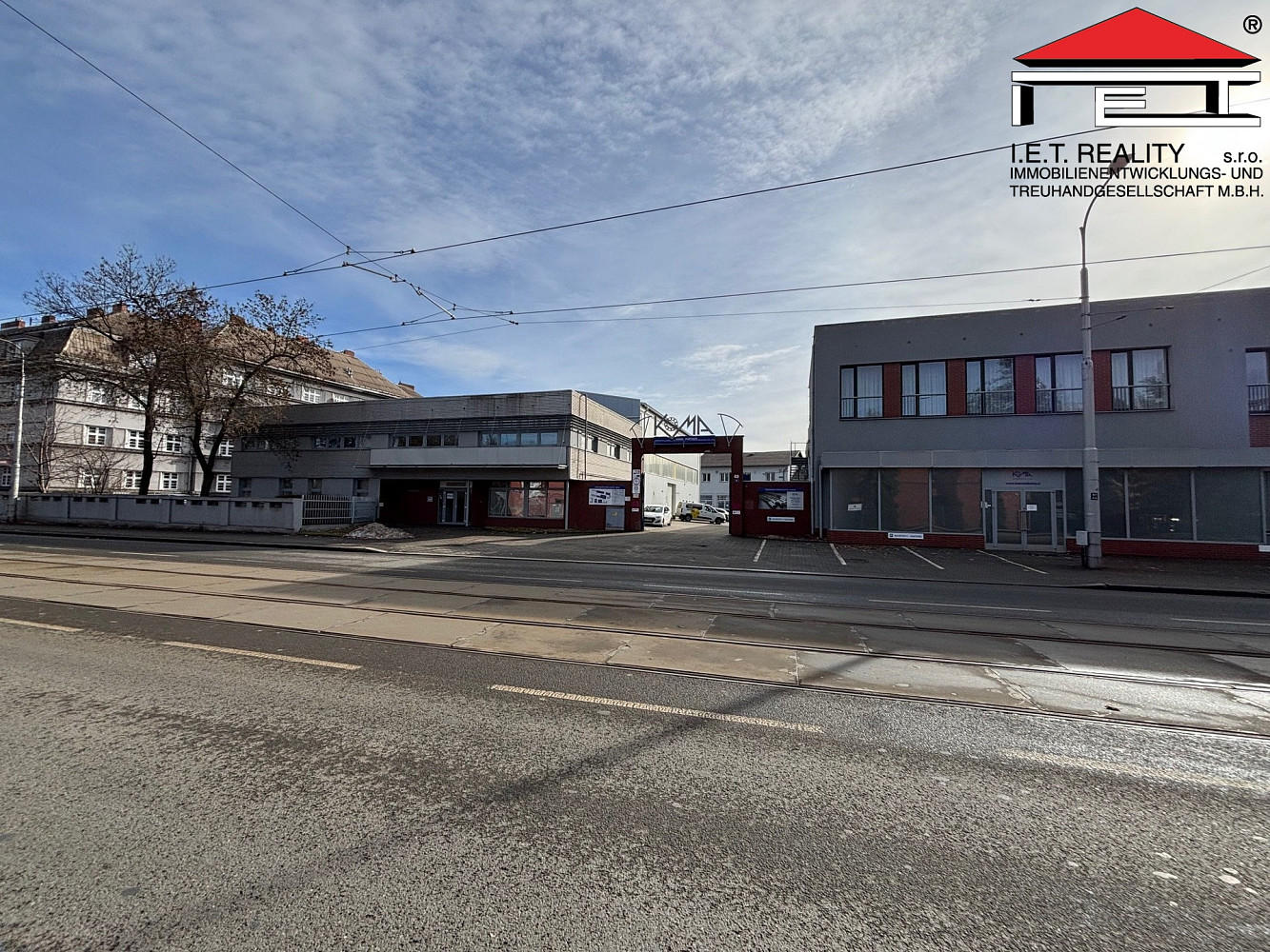 Pronájem skladovacích prostor 1 415 m²