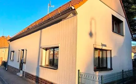 Prodej domu 120 m² s pozemkem 100 m², Ebersbach, Německo