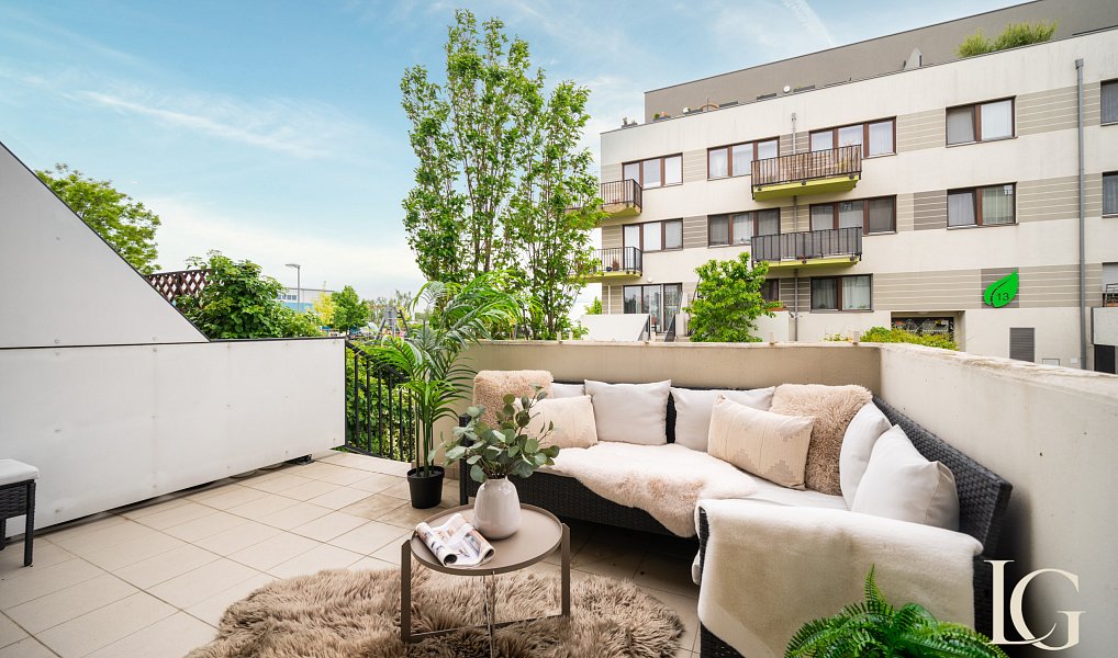 Prodej bytu 2+kk 52 m², Praha – fotka 1 z 28