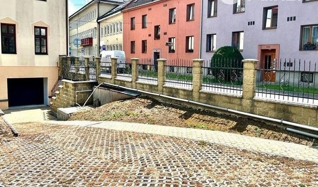 Pronájem garážového stání 12 m2, Vítkov, Vítkov – náhled fotky 5