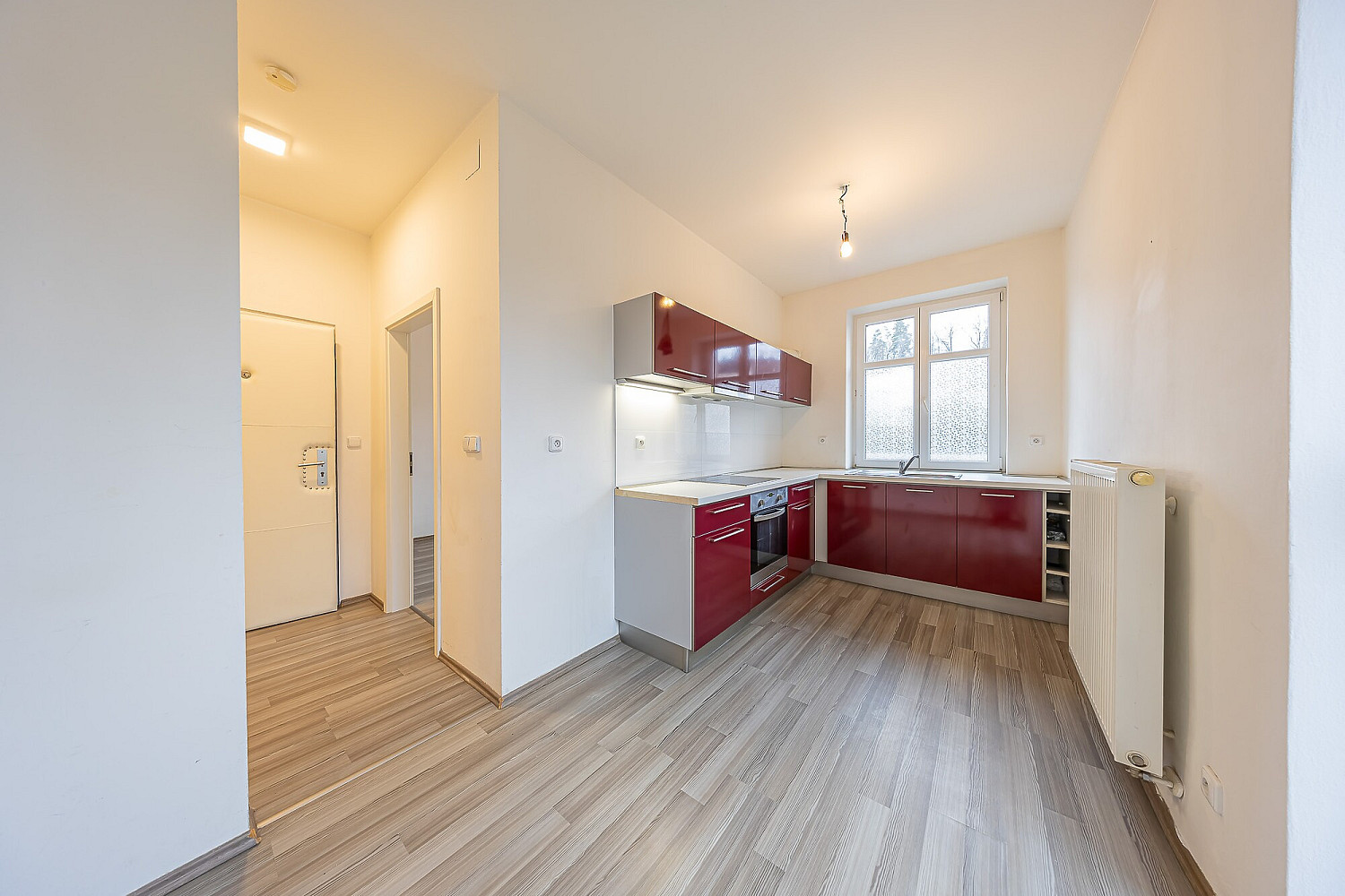 Pronájem bytu 1+1 30 m² – fotografie 2