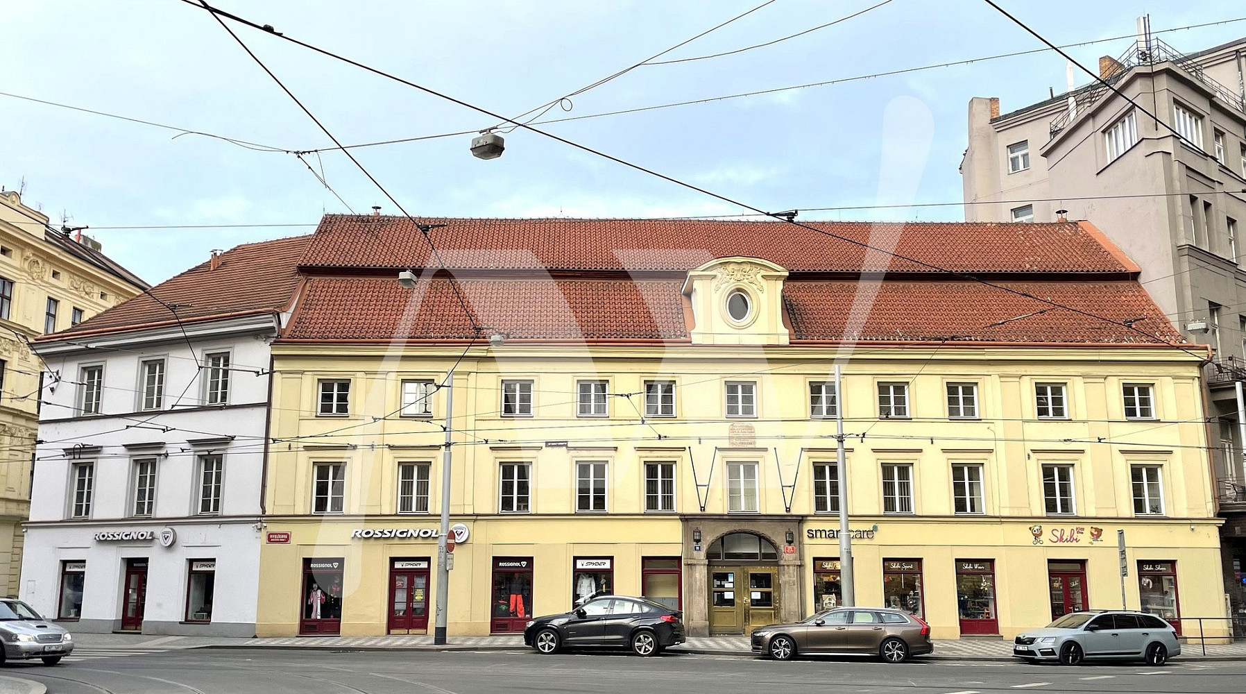 Pronájem kanceláře 424 m², Praha