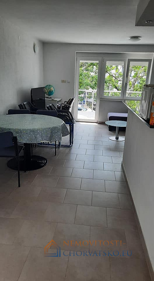 Prodej bytu 1+1 41 m² – pohled 4