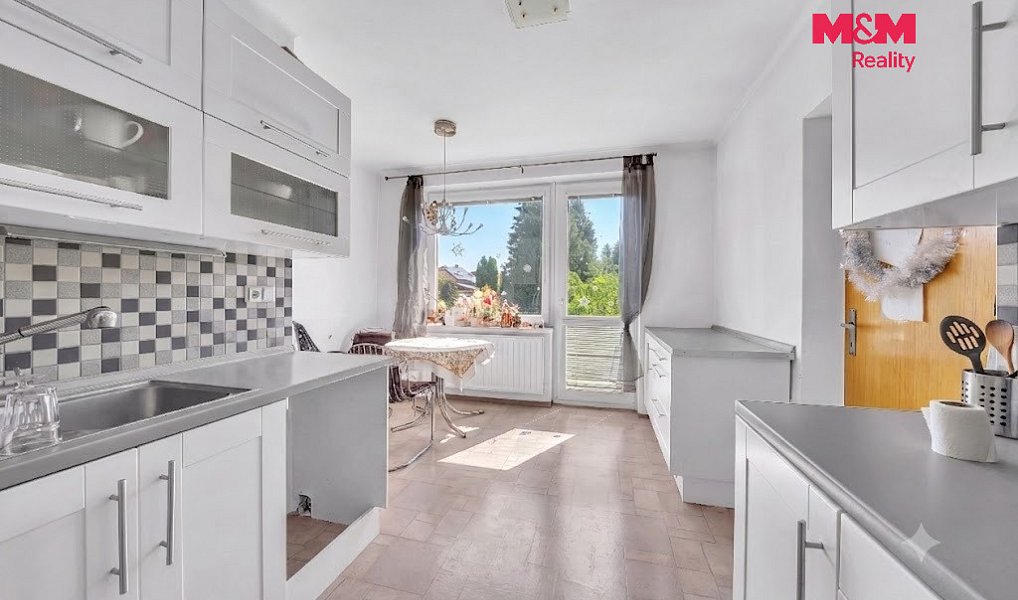 Prodej domu 179 m² s pozemkem 896 m², Hořice – náhled fotky 14