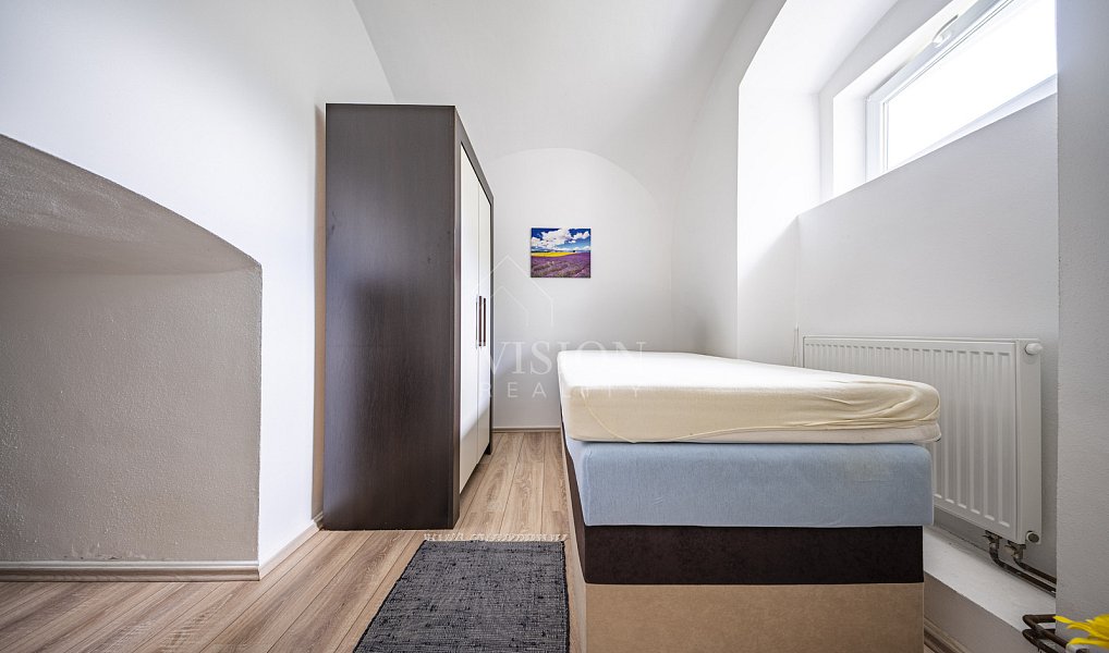 Prodej nájemního domu, činžáku 284 m², Všemyslice – náhled fotky 5