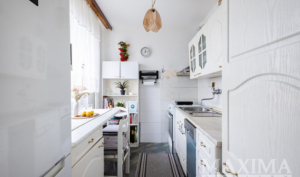 Prodej bytu 2+1 67 m², Praha – náhled fotky 2