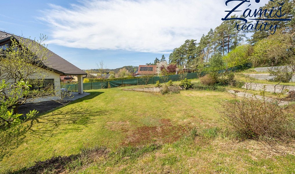 Prodej domu 278 m² s pozemkem 1 322 m², Nespeky – náhled fotky 52