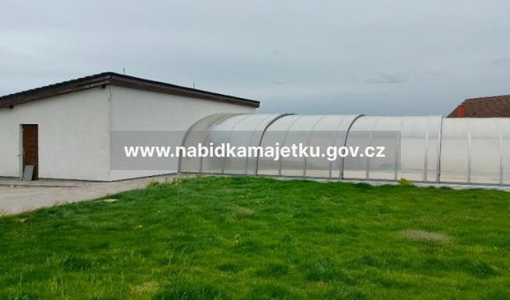 Prodej domu 767 m² s pozemkem 2 143 m², Drahňovice – náhled fotky 3