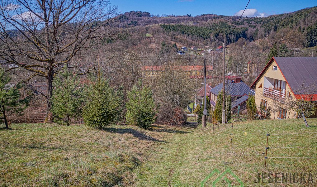 Prodej chaty/chalupy 19 m² s pozemkem 1 335 m², Líšný – náhled fotky 16