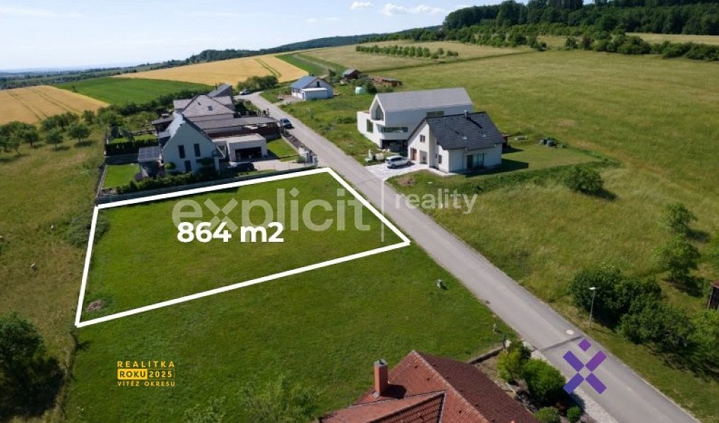 Prodej stavebního pozemku 864 m², Lukov – náhled fotky 2