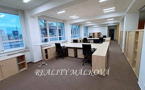 Pronájem obchodních prostor 260 m², Masarykovo náměstí, Pardubice - Zelené Předměstí