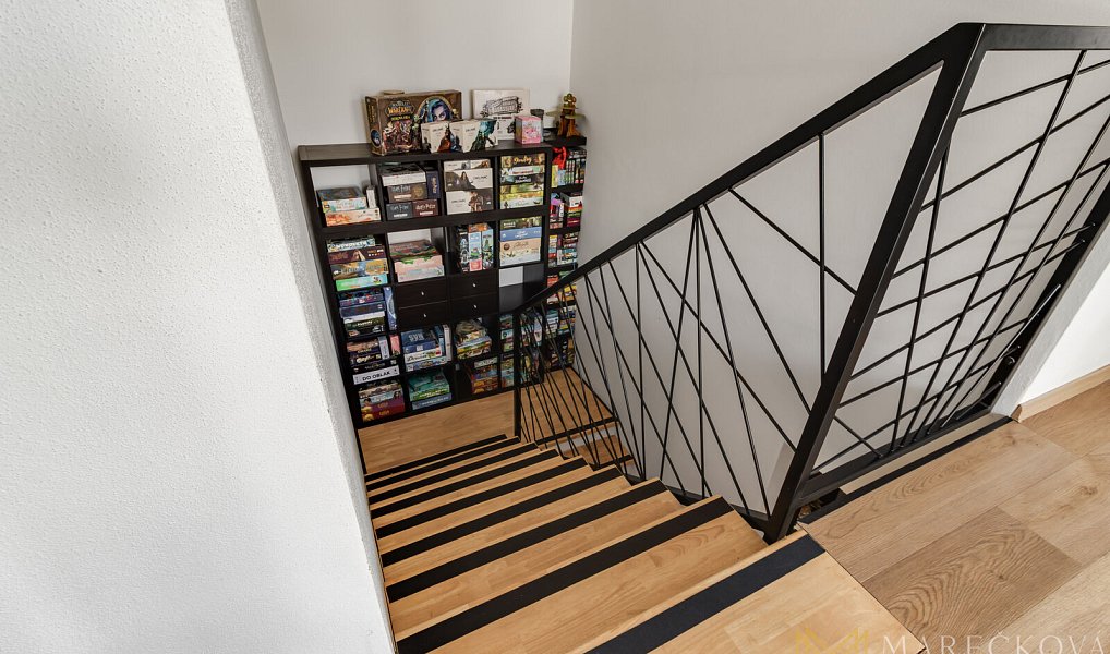 Prodej domu 178 m² s pozemkem 808 m², Brnířov – náhled fotky 13